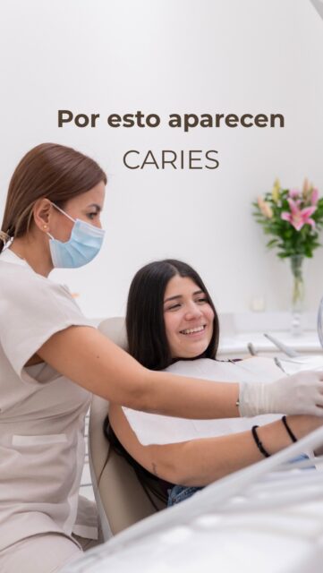 La caries no aparece por casualidad ⚠️

Se desarrolla por varios factores que muchas veces pasan desapercibidos:

• Higiene oral deficiente
• Consumo frecuente de azúcares
• Tipo de saliva y su pH
• Respiración oral (provoca mayor sequedad y favorece su aparición)

Por ello es recomendable acudir a tus revisiones periódicas y evitar su posible complicación. 

Puedes visitarnos en 
📍Calle Benartemi, 36 | Estudio Dental Integral 
☎️ 928073905 📲 626869680
 
#odontologia #dentista #sonrisa #higienedental #caries
